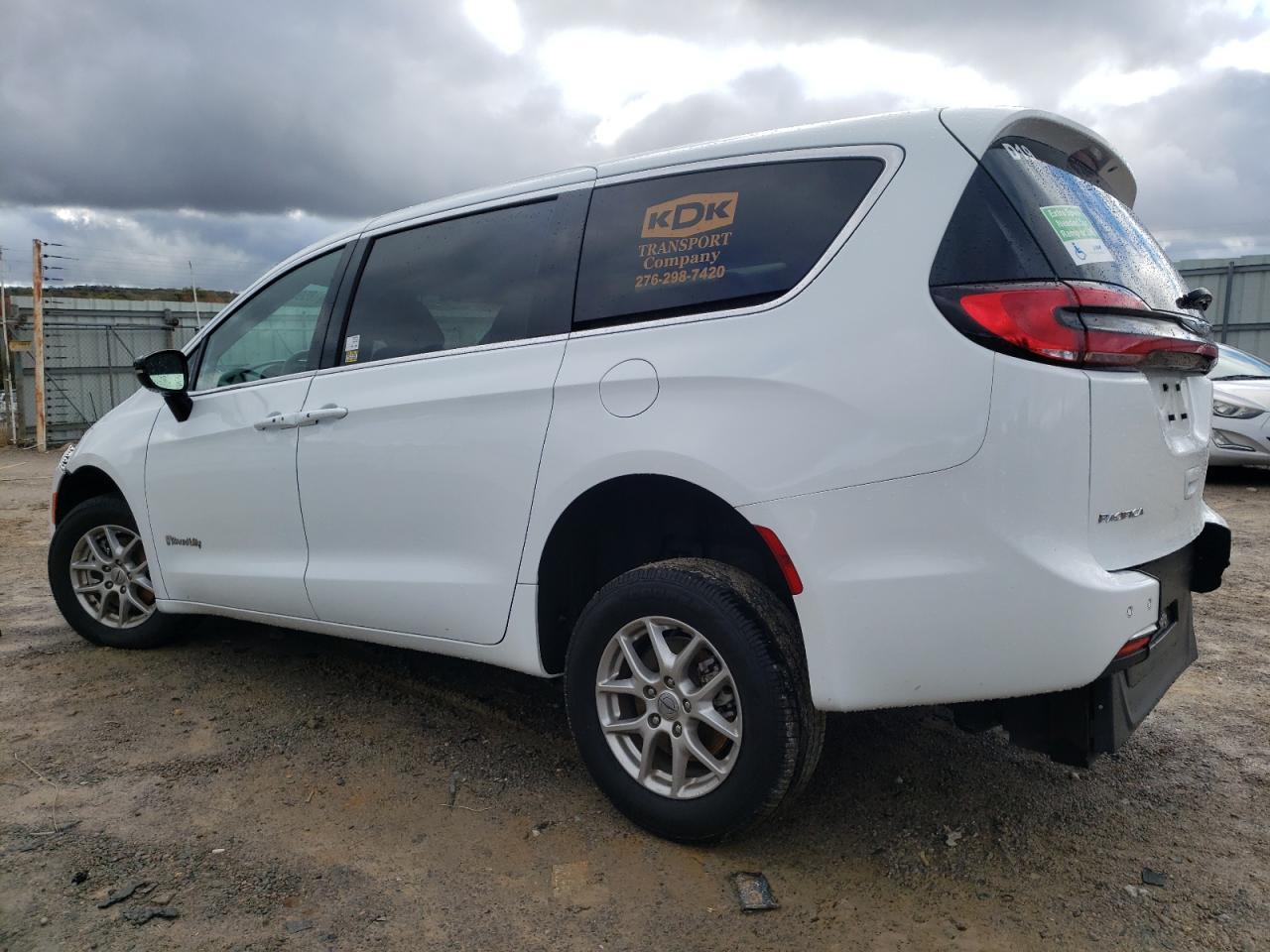 2024 CHRYSLER Pacifica
