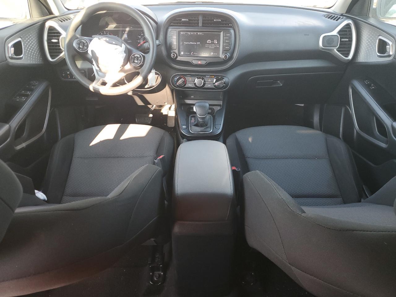 2022 KIA SOUL