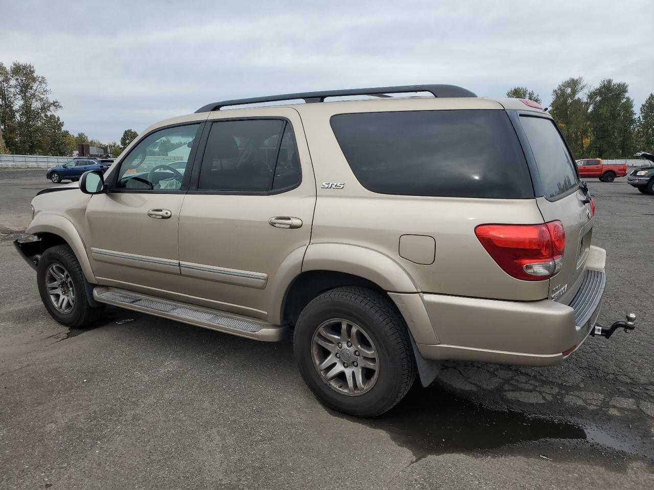 2005 TOYOTA Sequoia