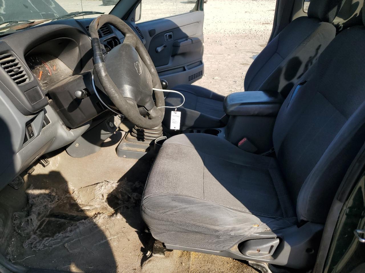 2001 NISSAN Frontier