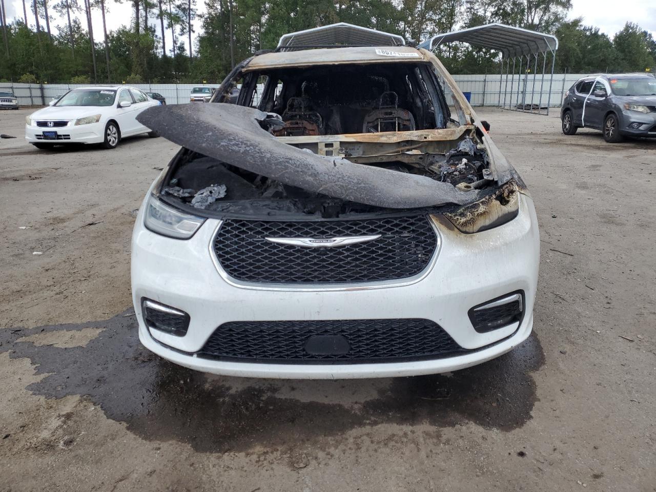 2021 CHRYSLER Pacifica