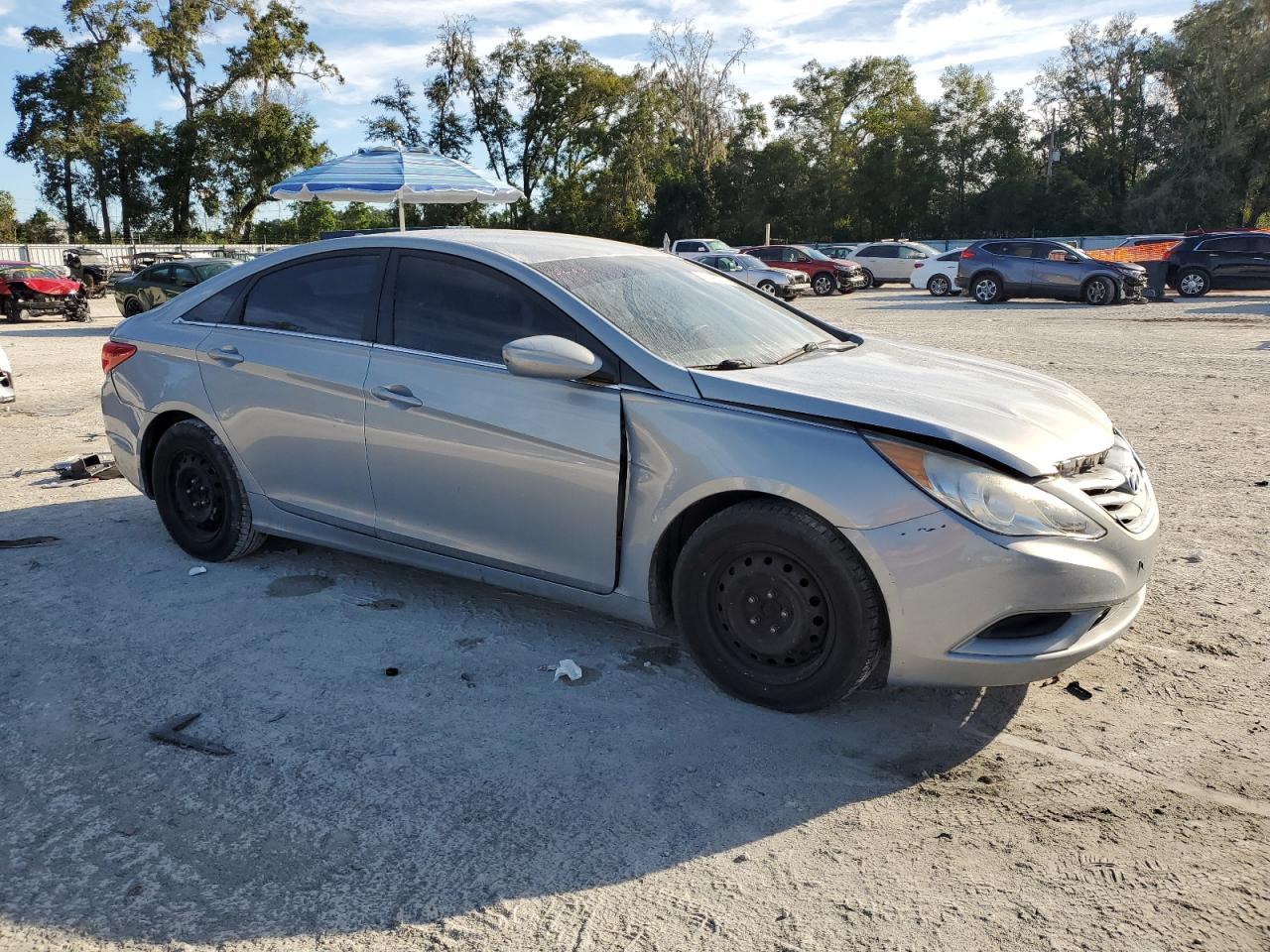 2011 HYUNDAI SONATA