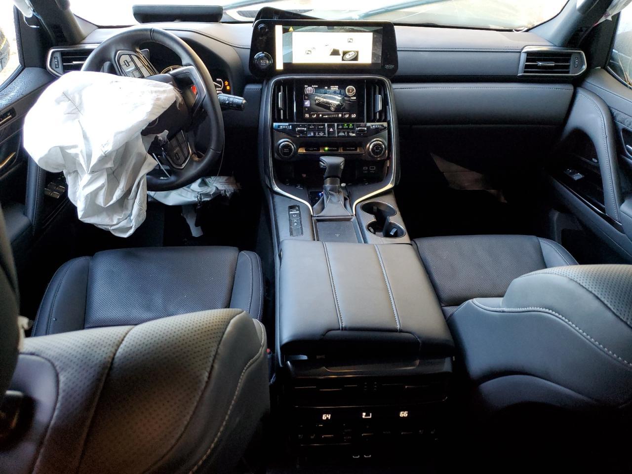 2023 LEXUS Lx