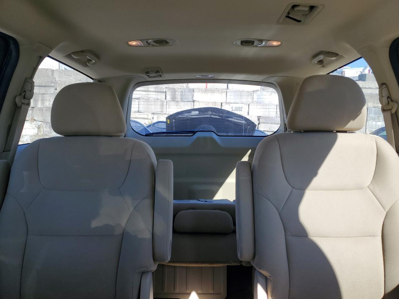 2010 HONDA ODYSSEY