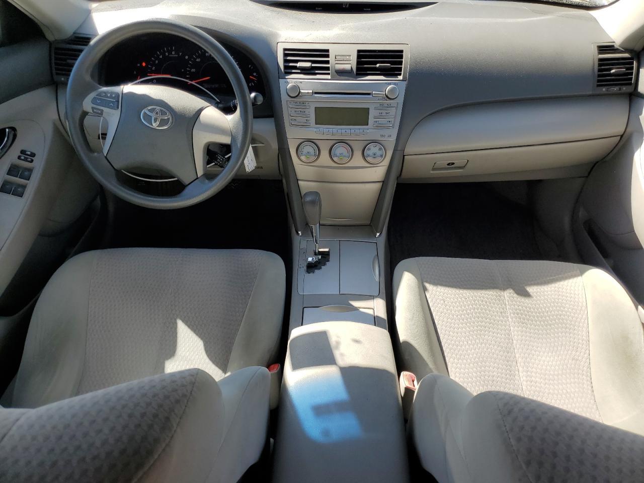 2011 TOYOTA CAMRY