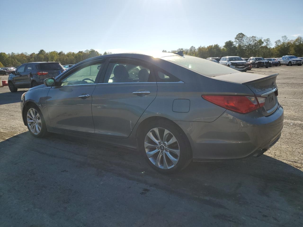 2013 HYUNDAI SONATA