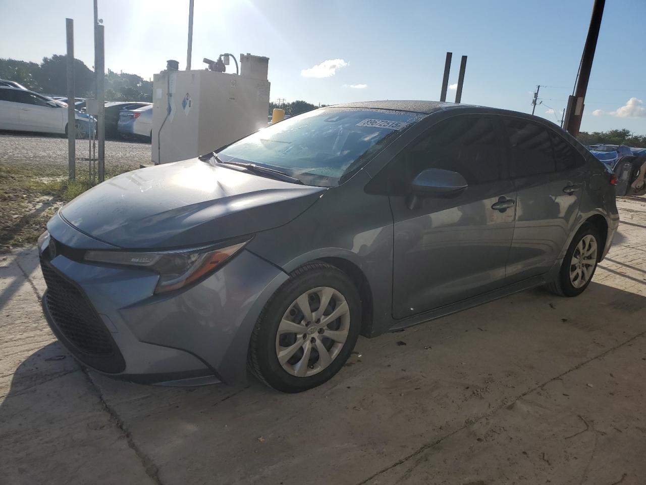2022 TOYOTA COROLLA