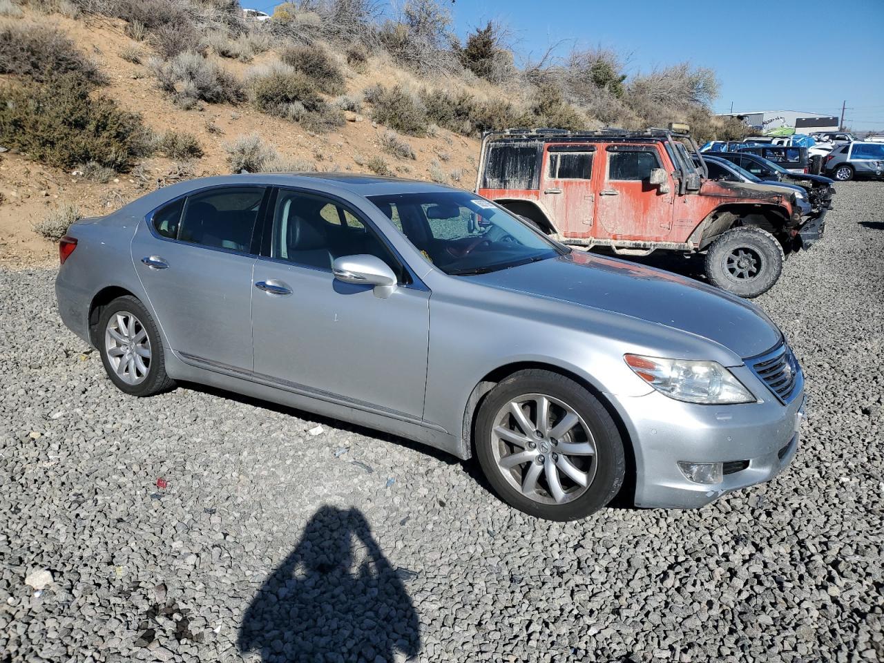2010 LEXUS LS 460