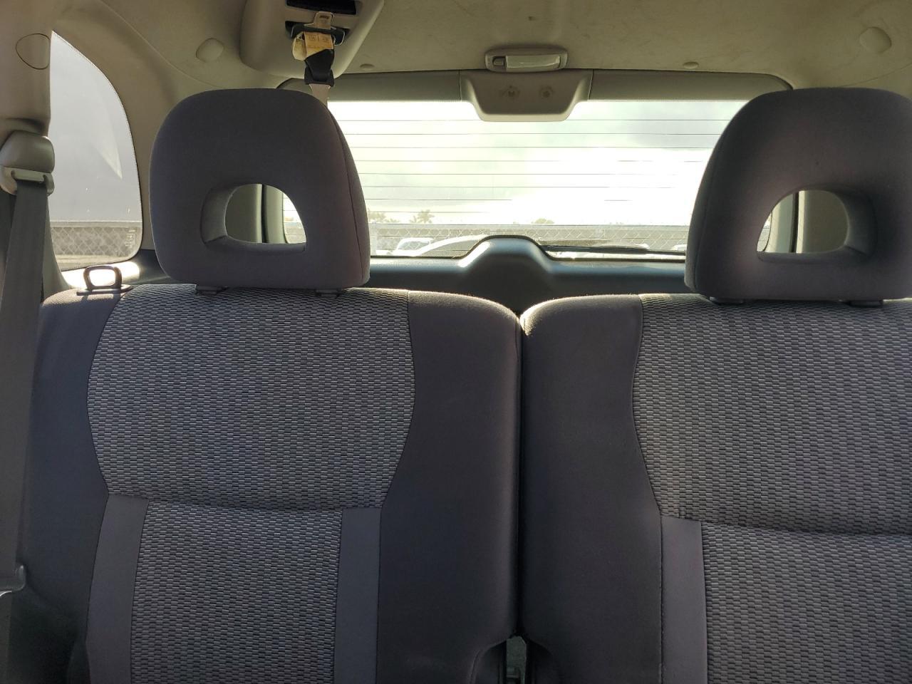 2004 TOYOTA RAV4