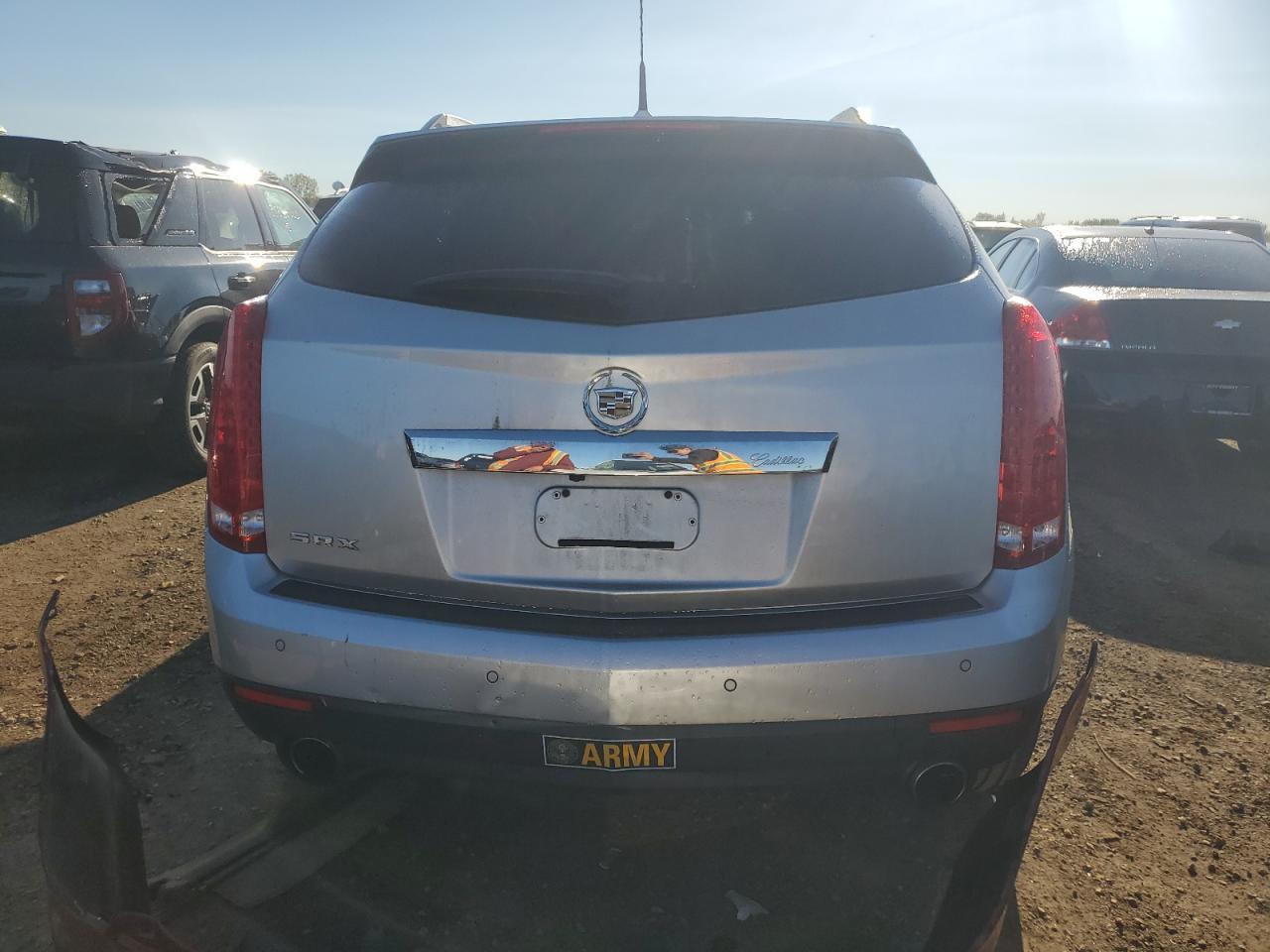 2011 CADILLAC SRX