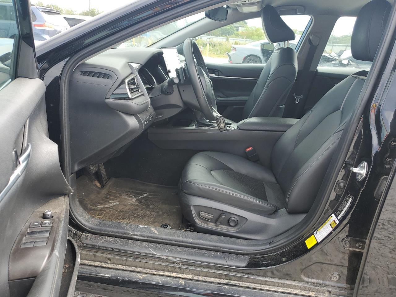 2024 TOYOTA CAMRY