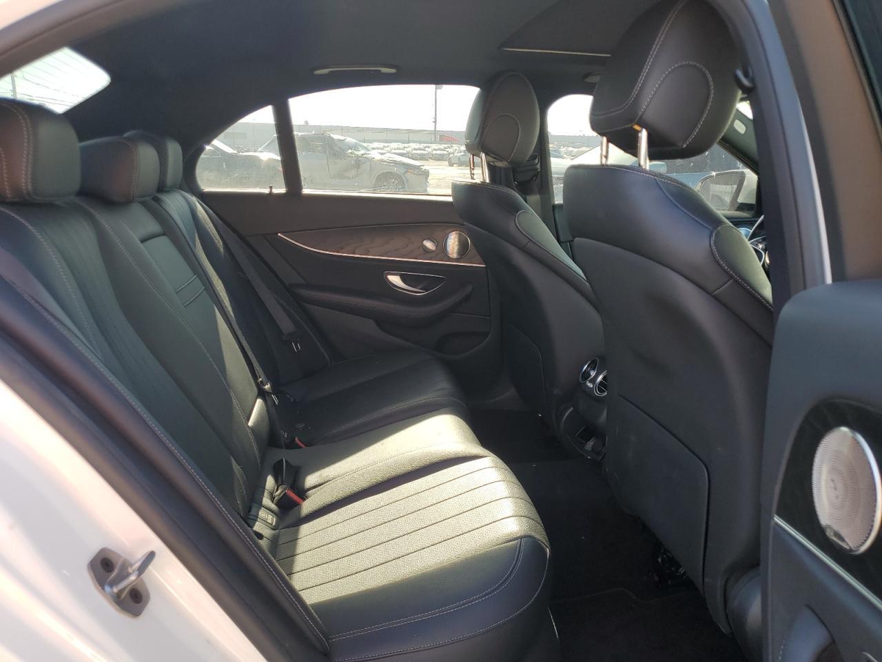 2022 MERCEDES-BENZ E-Class