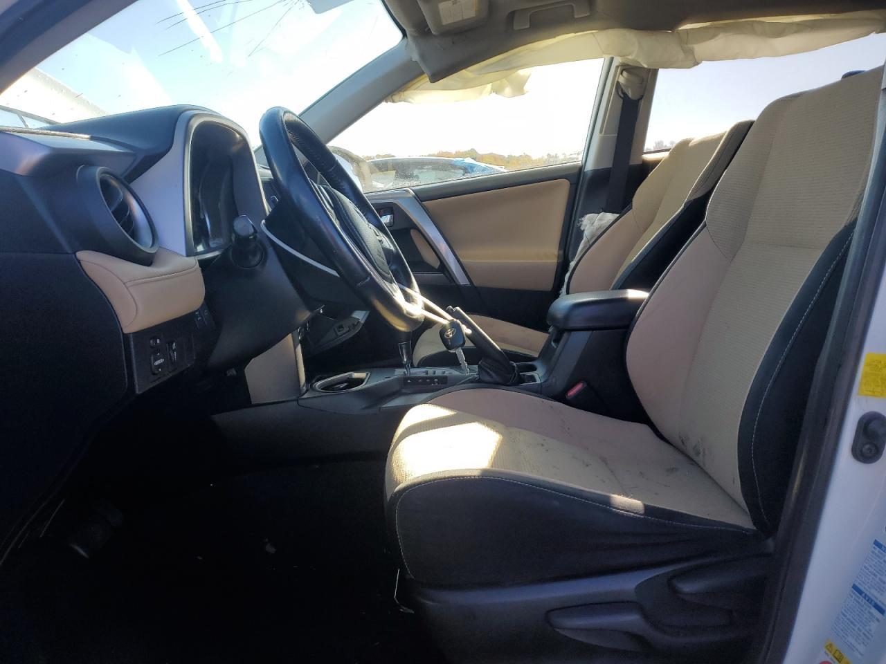 2016 TOYOTA RAV4