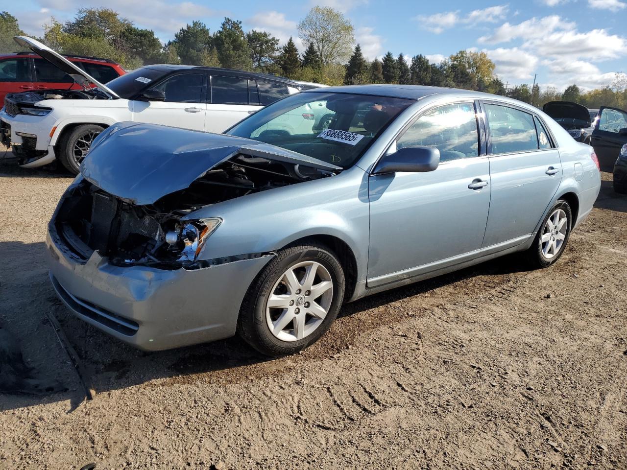 2006 TOYOTA Avalon