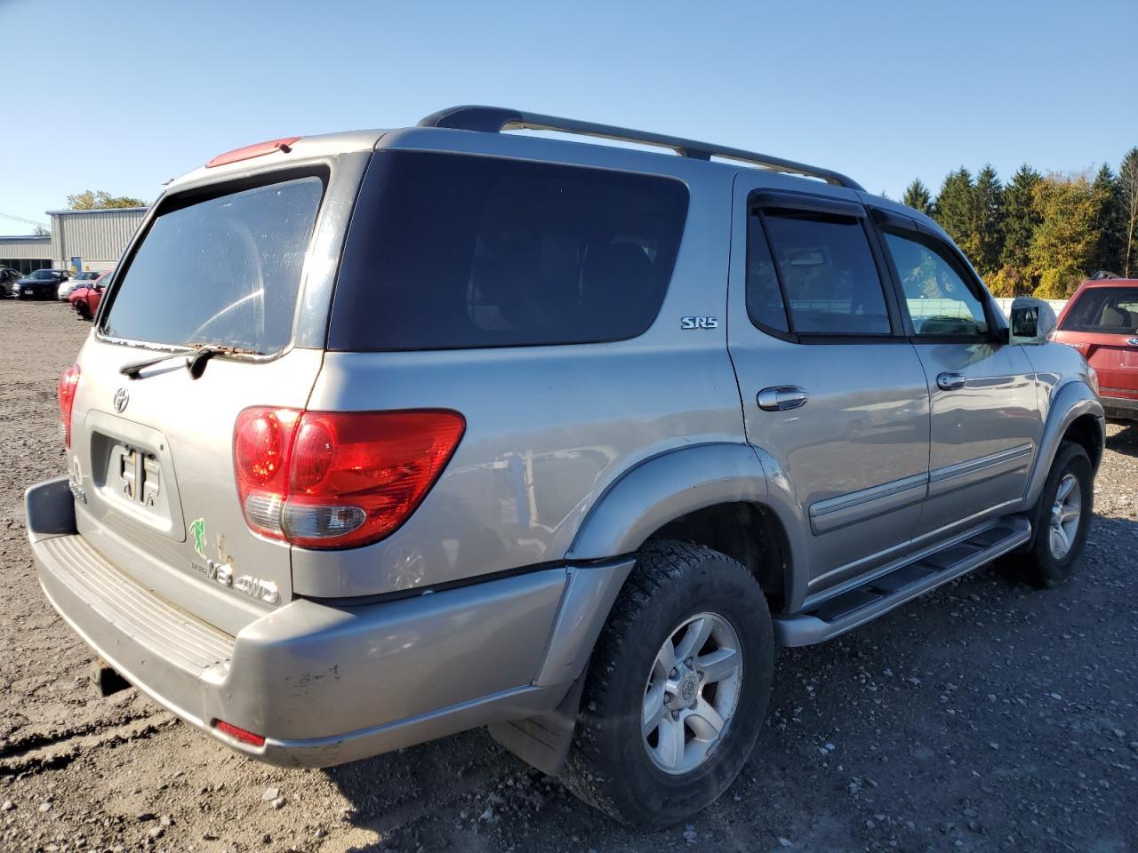 2005 TOYOTA Sequoia