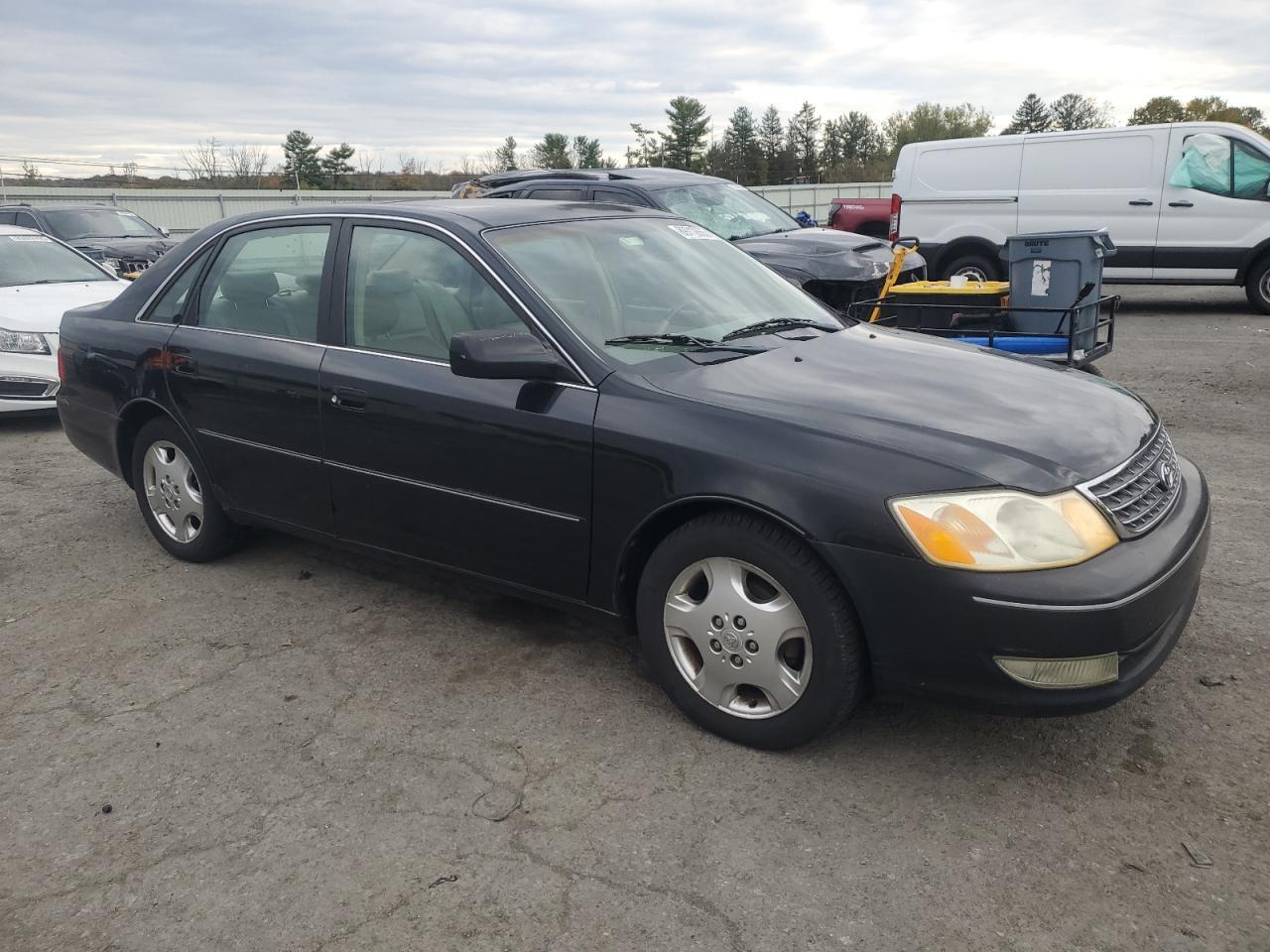 2004 TOYOTA Avalon
