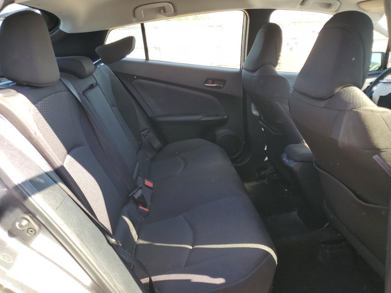 2022 TOYOTA PRIUS
