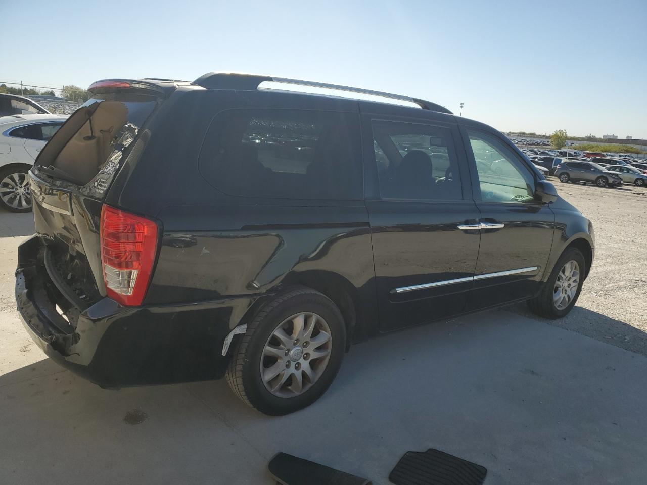 2010 KIA SEDONA