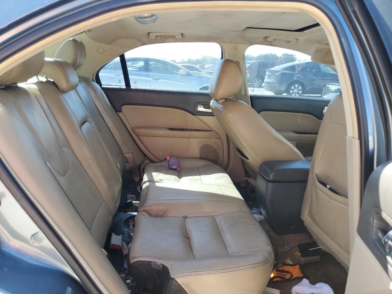 2011 FORD FUSION