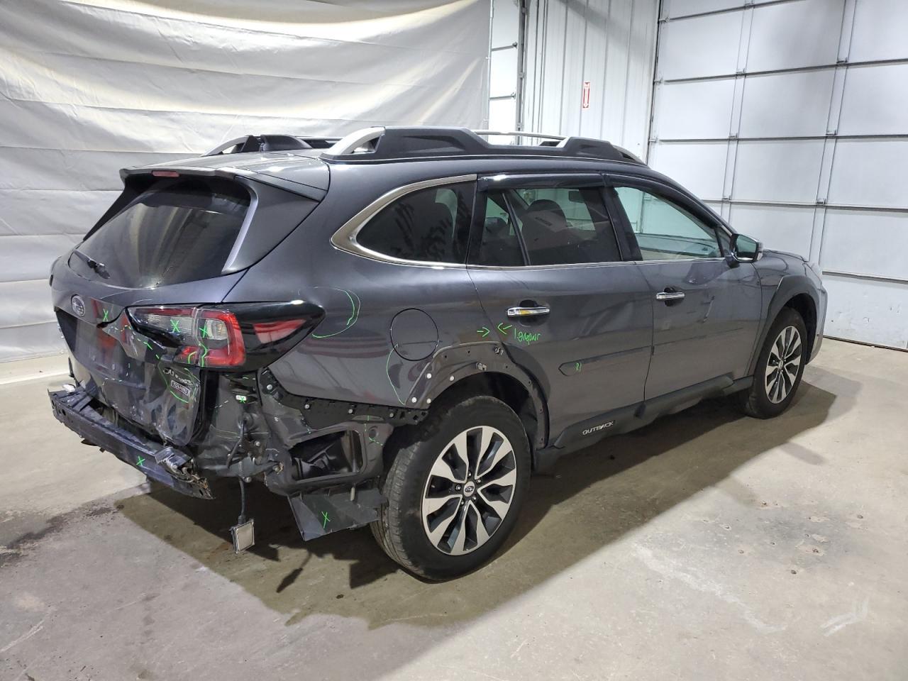 2023 SUBARU Outback