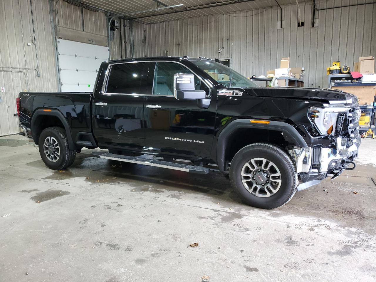 2025 GMC Sierra