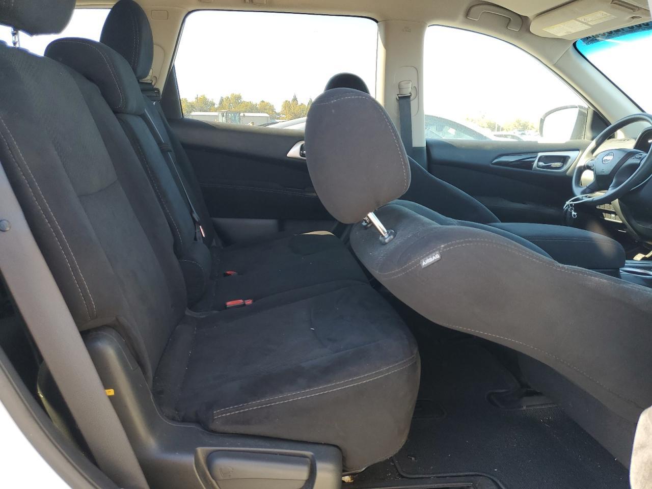 2016 NISSAN PATHFINDER
