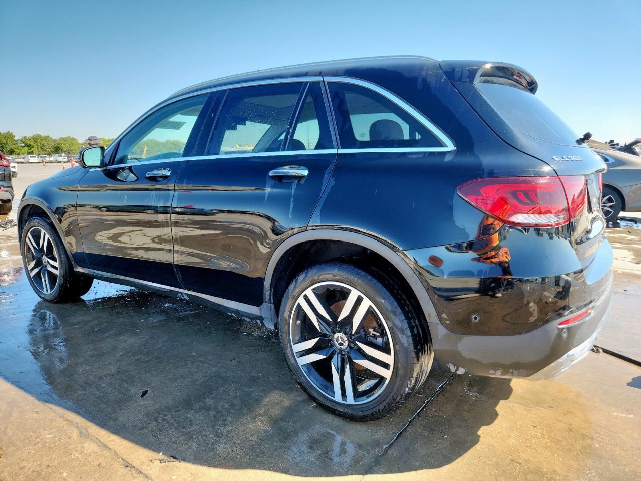 2021 MERCEDES-BENZ GLC-Class