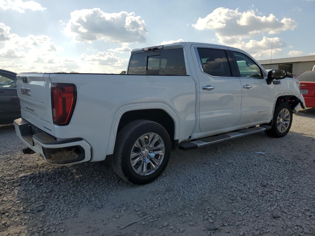 2022 GMC Sierra