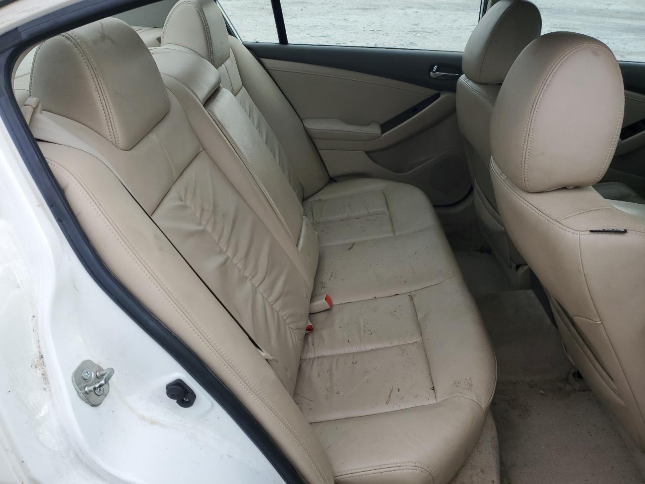 2011 NISSAN ALTIMA