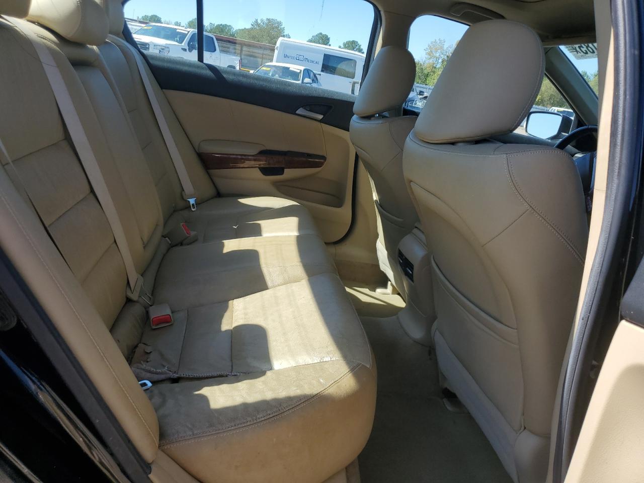 2011 HONDA ACCORD
