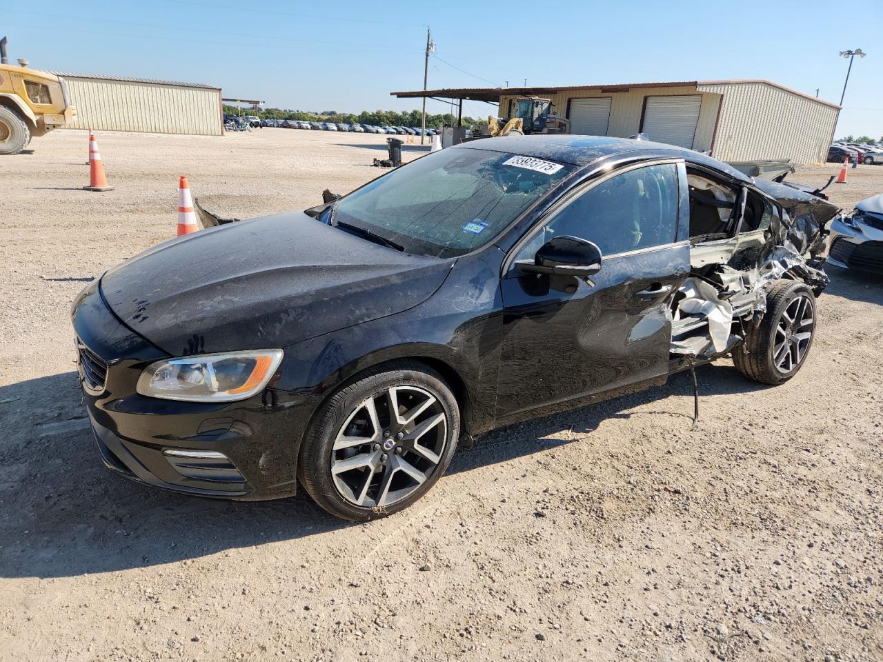 2017 VOLVO S60
