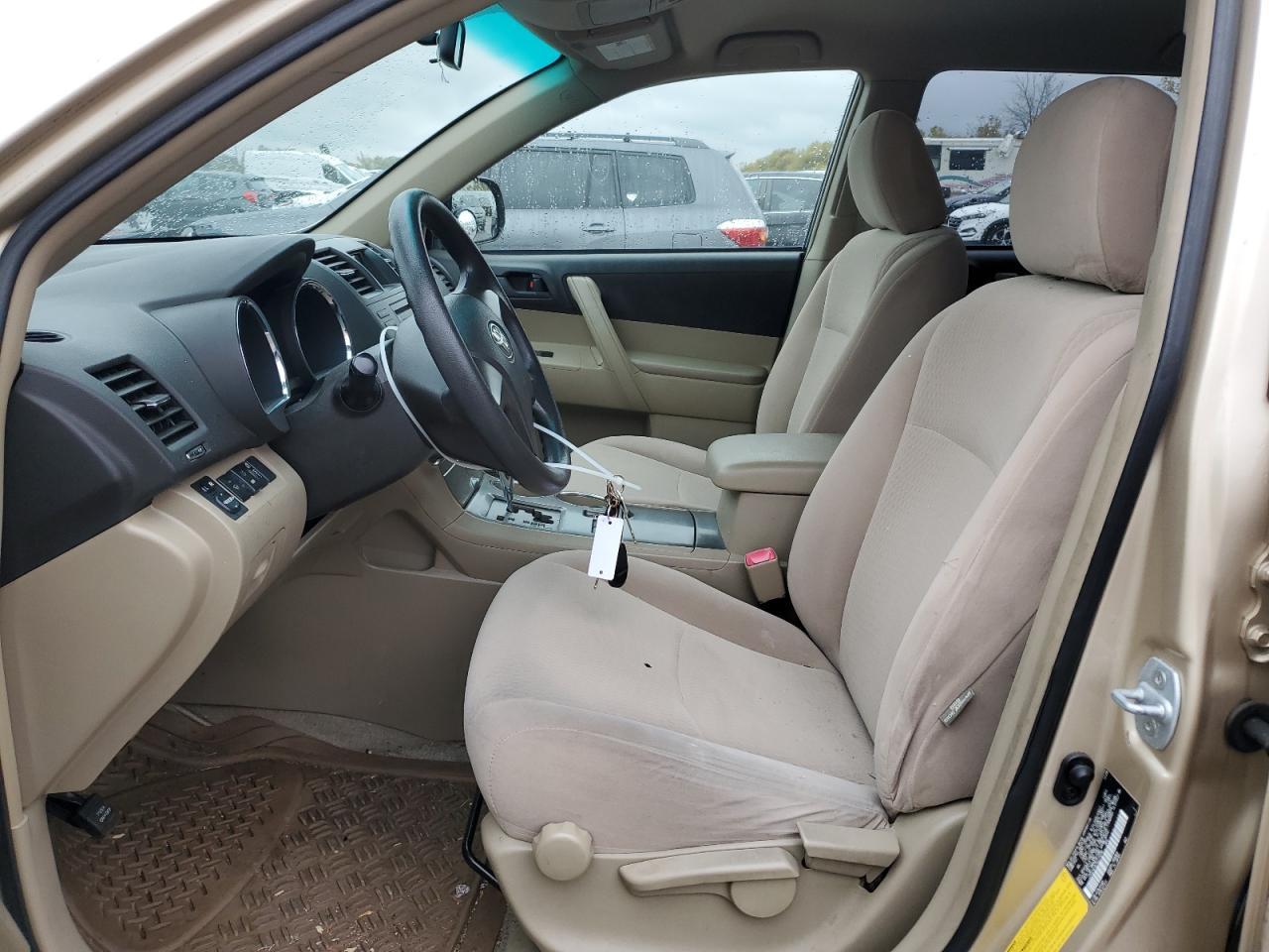 2009 TOYOTA HIGHLANDER