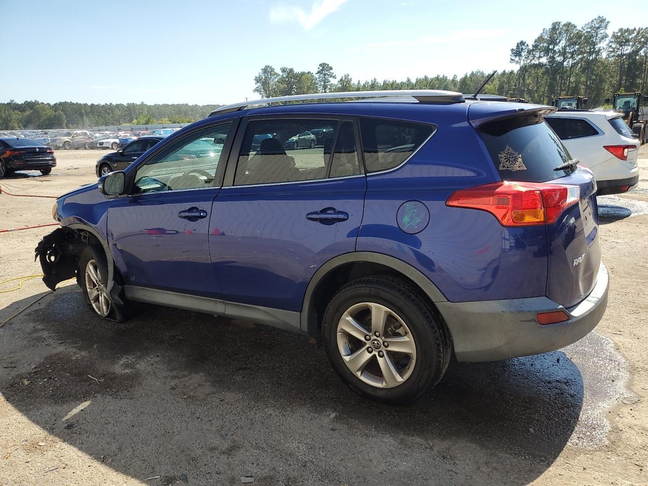 2015 TOYOTA RAV4