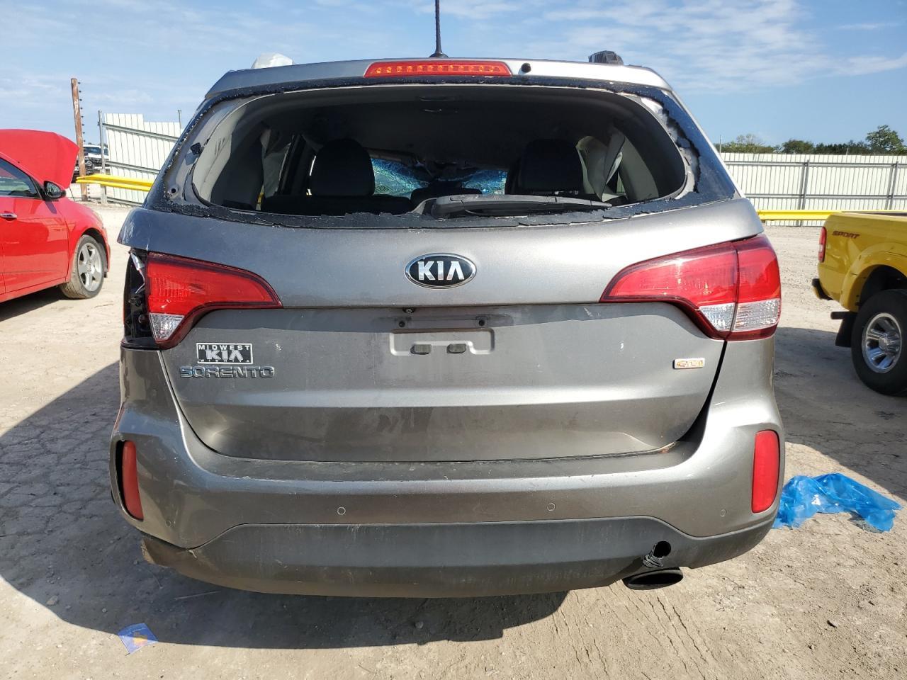 2015 KIA SORENTO