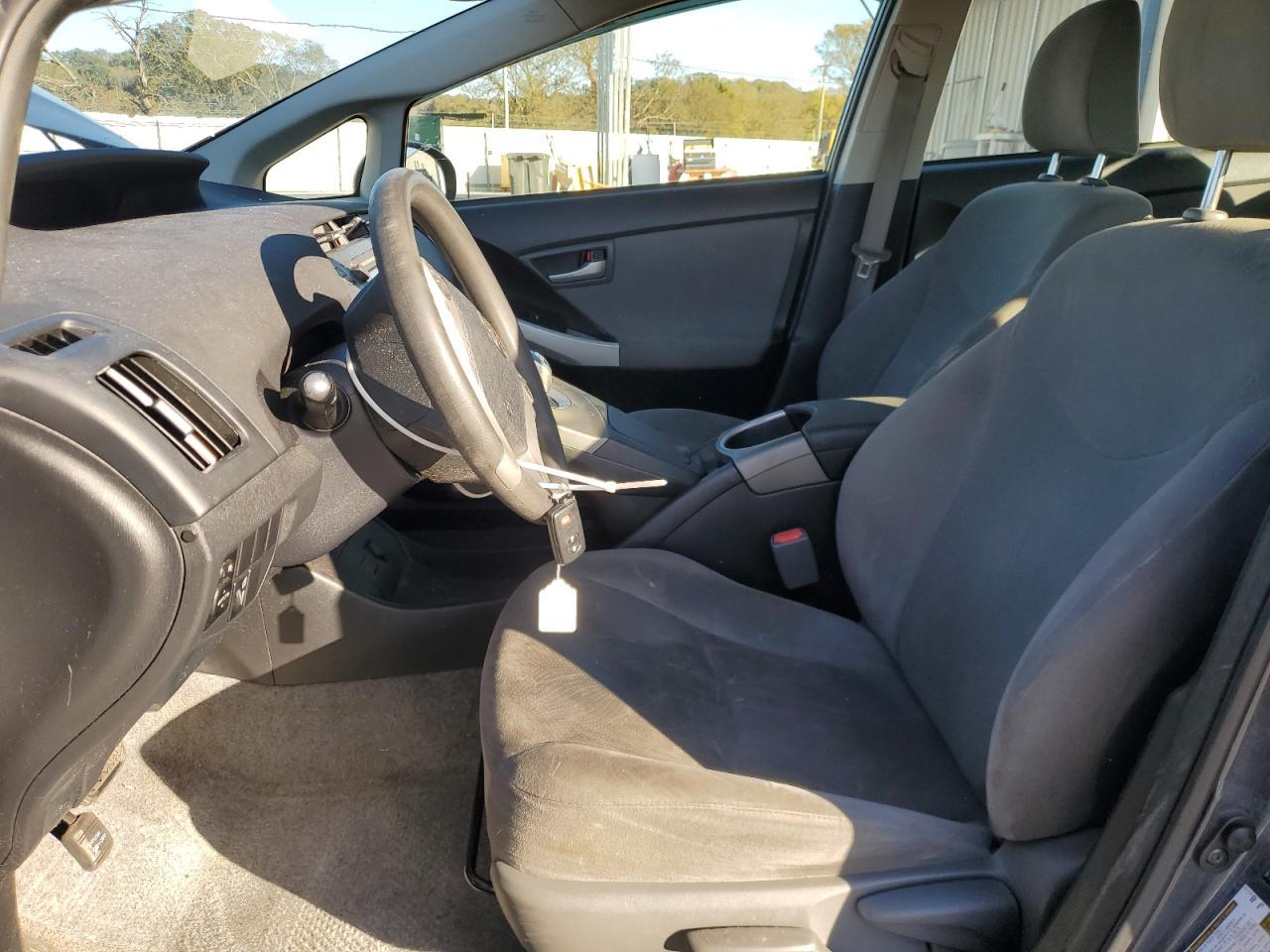 2015 TOYOTA PRIUS