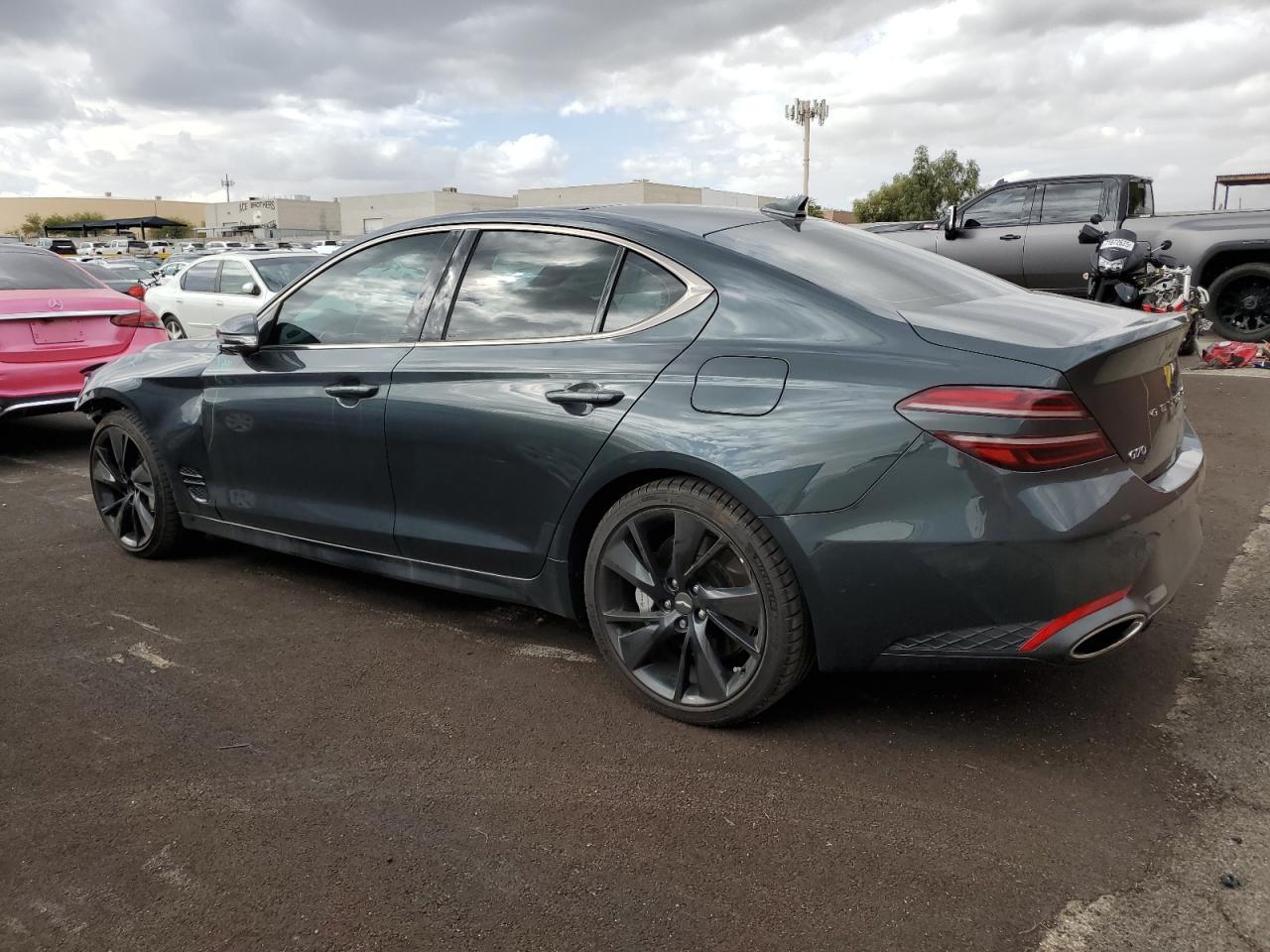 2023 GENESIS G70