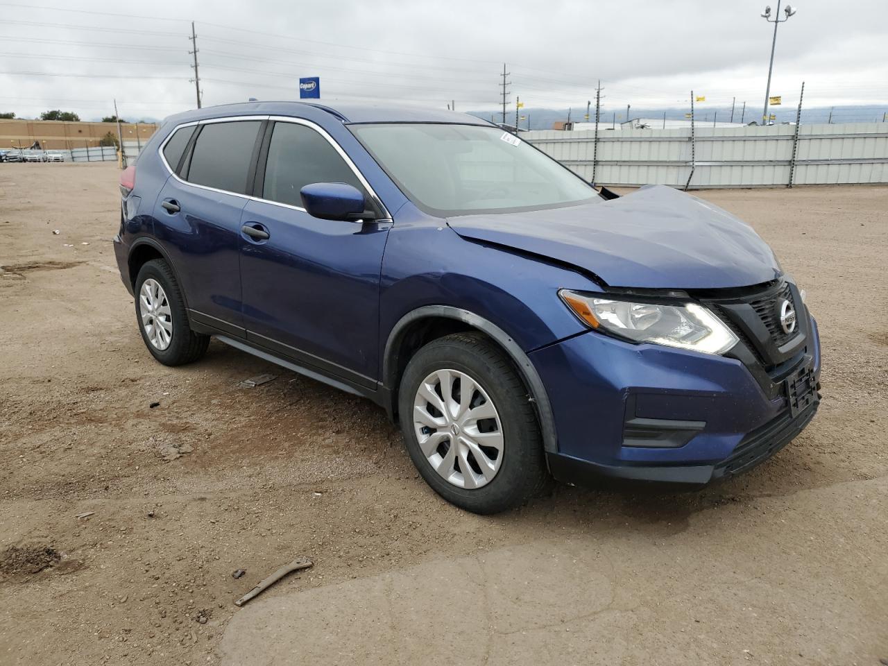 2017 NISSAN ROGUE