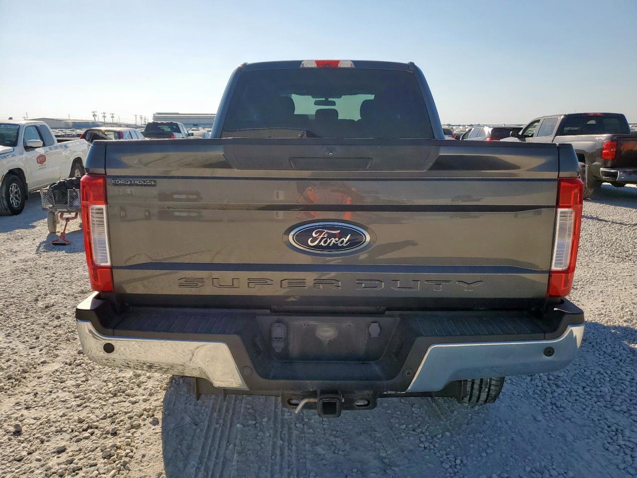 2017 FORD F-250