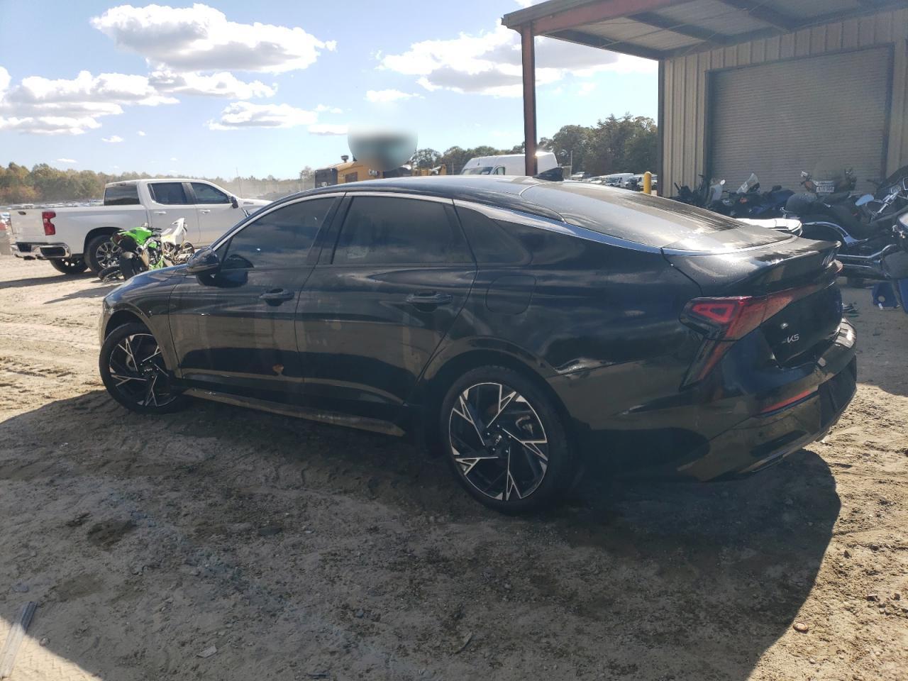2025 KIA K5