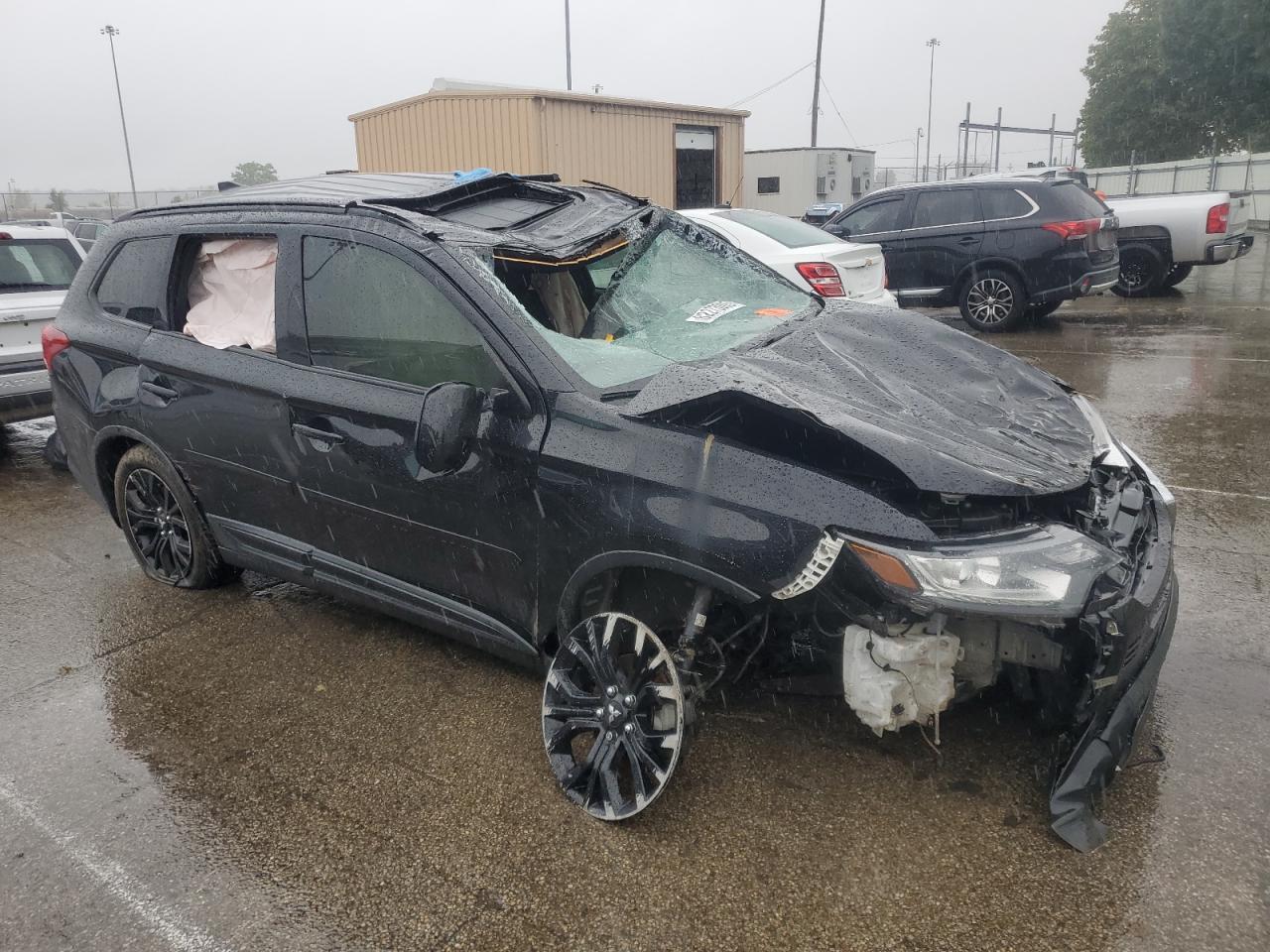 2019 MITSUBISHI outlander