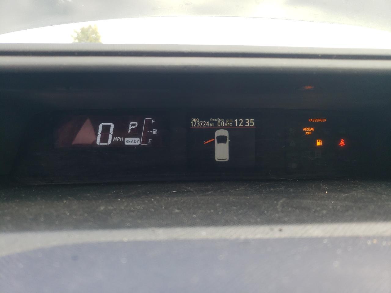 2016 TOYOTA Prius c