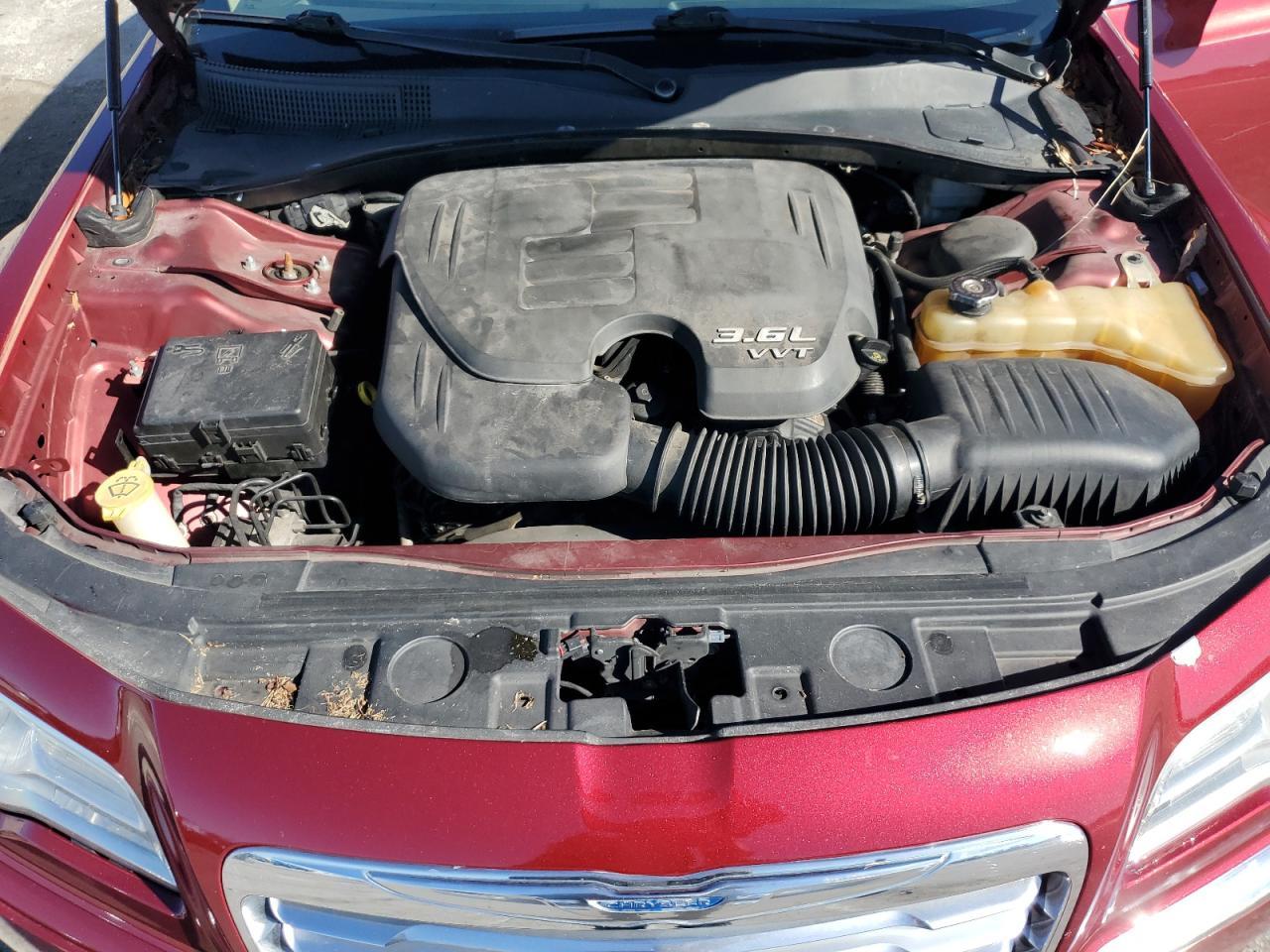2012 CHRYSLER 300