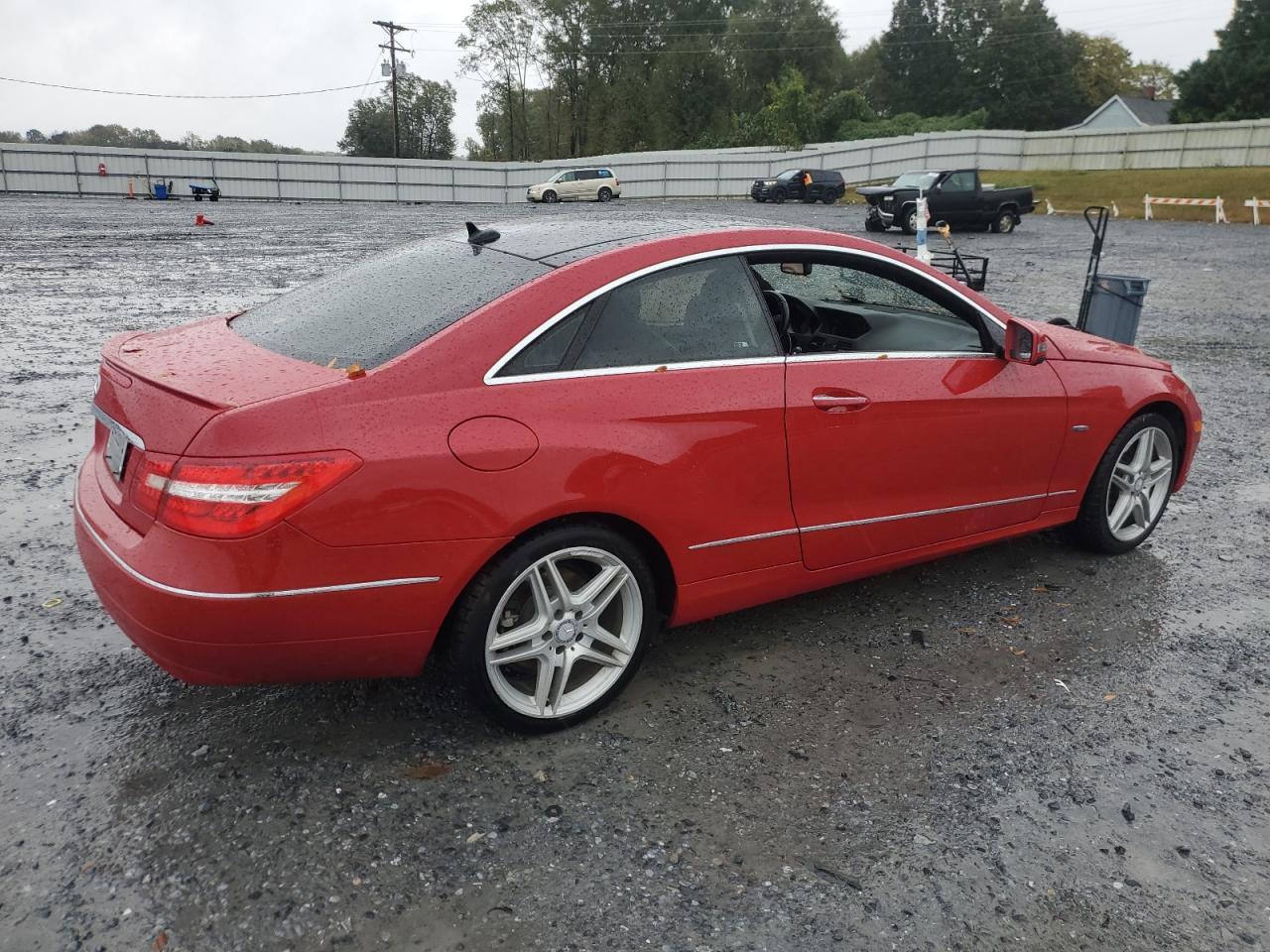 2012 MERCEDES-BENZ E-Class