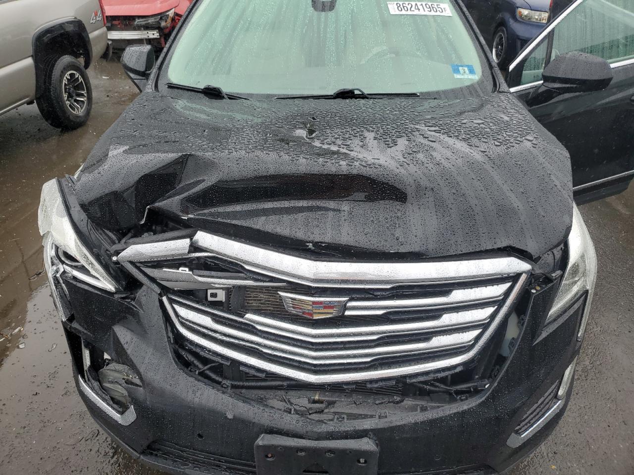 2017 CADILLAC XT5