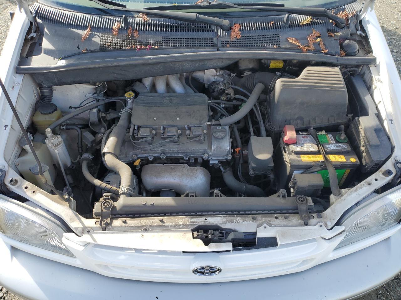 2000 TOYOTA SIENNA