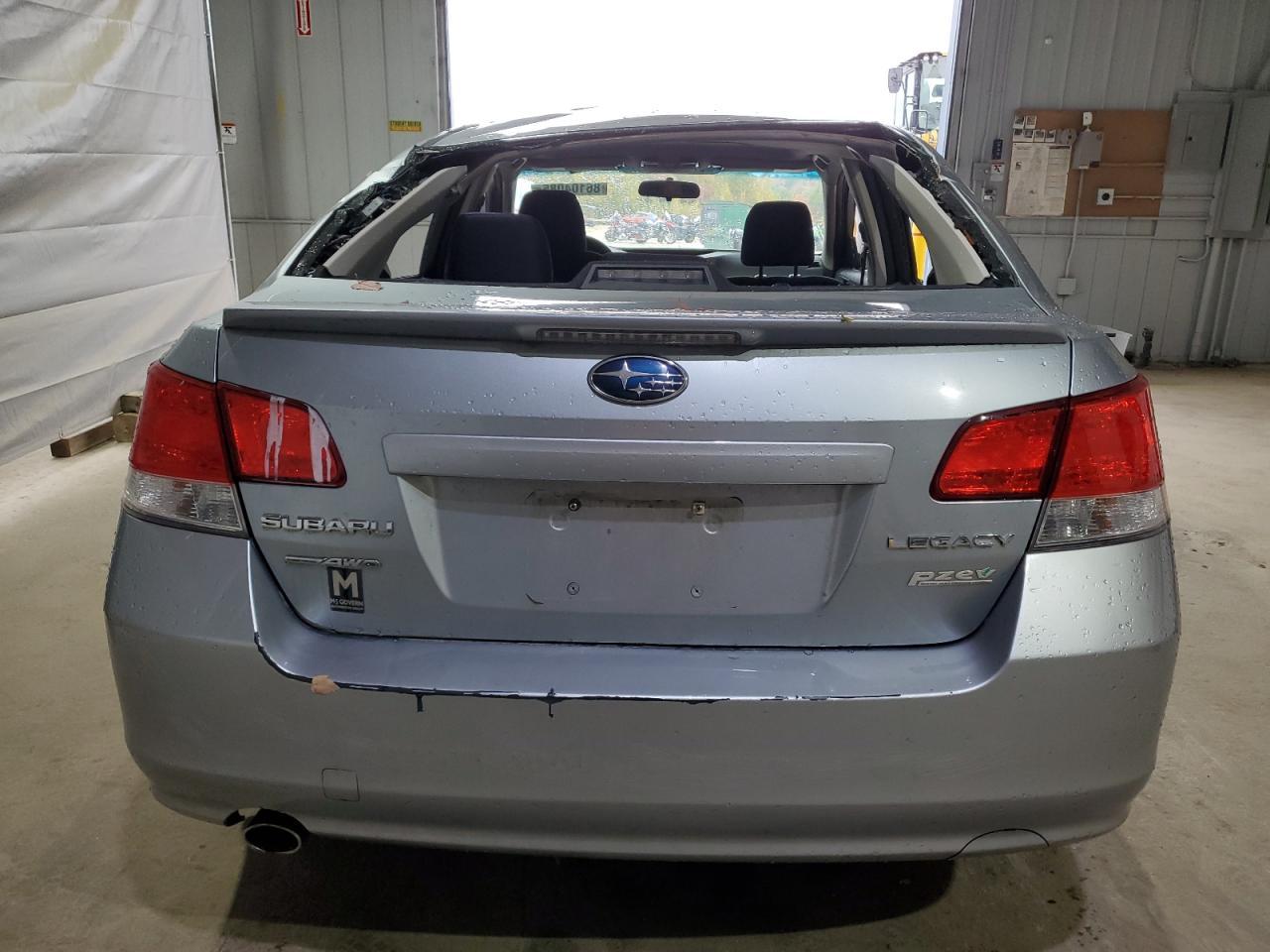 2013 SUBARU Legacy