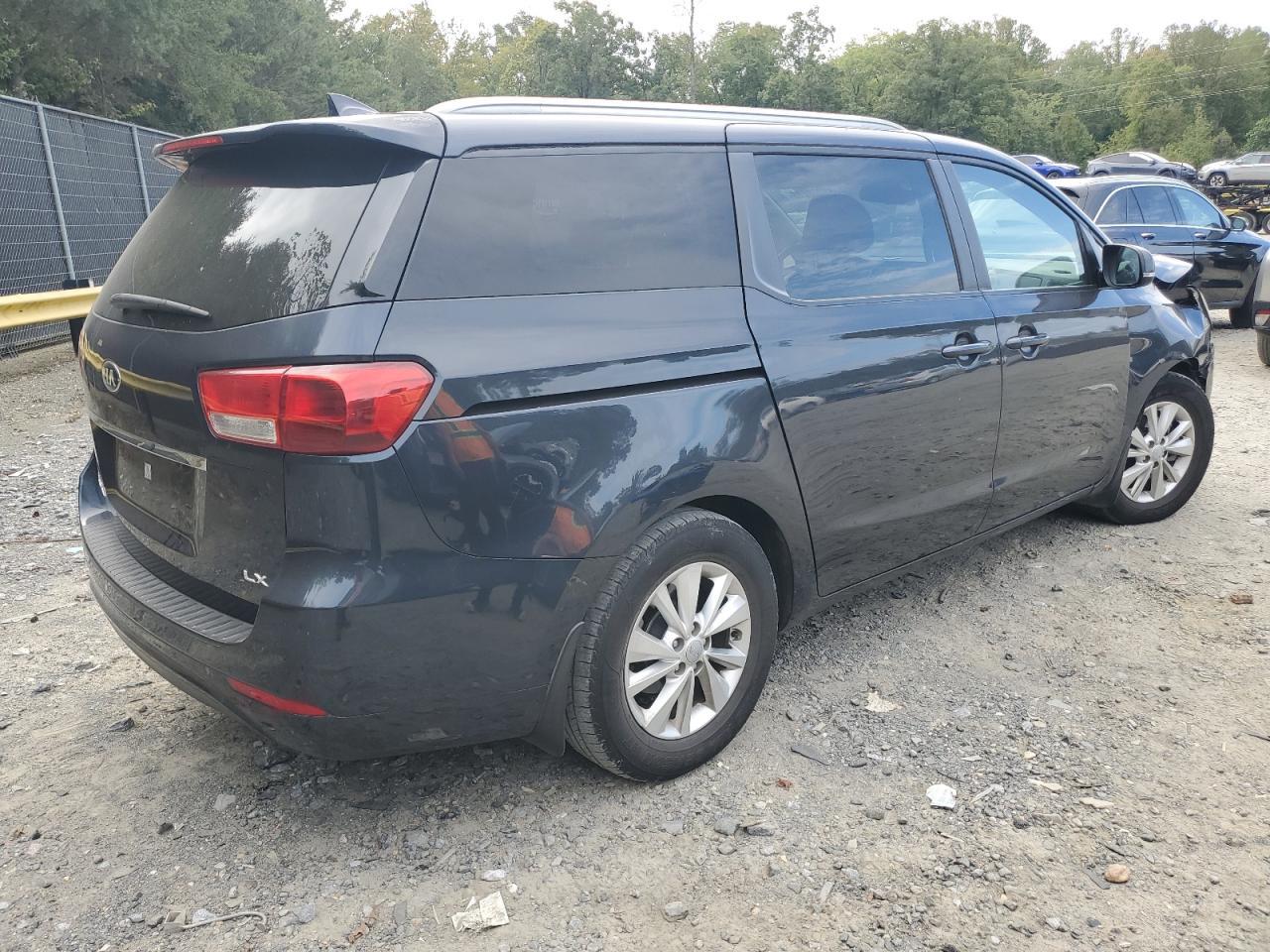 2016 KIA SEDONA