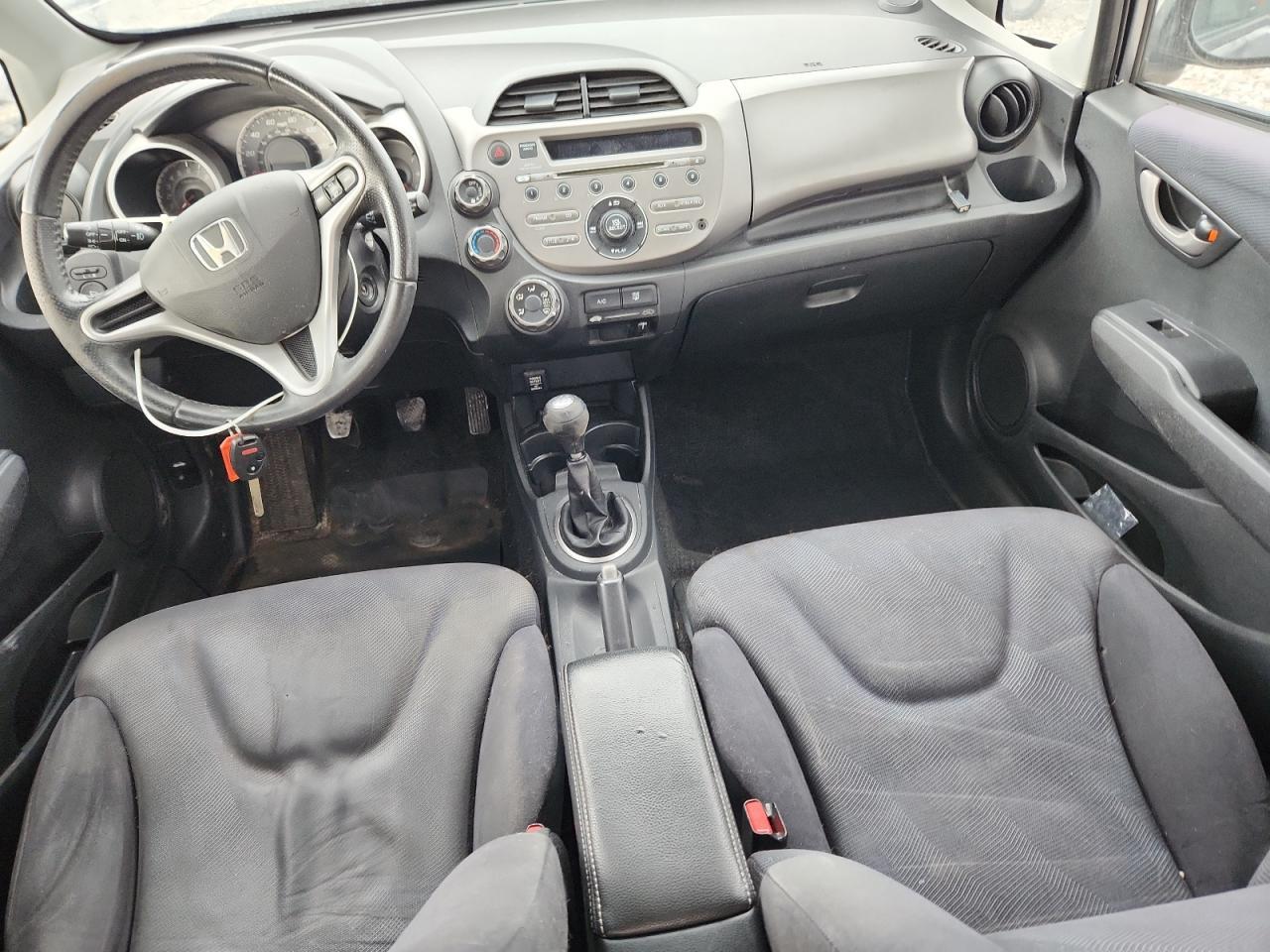 2010 HONDA FIT
