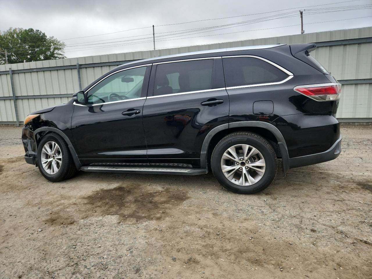 2015 TOYOTA HIGHLANDER