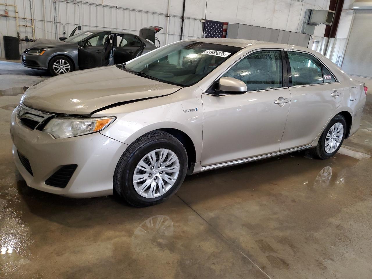 2014 TOYOTA CAMRY